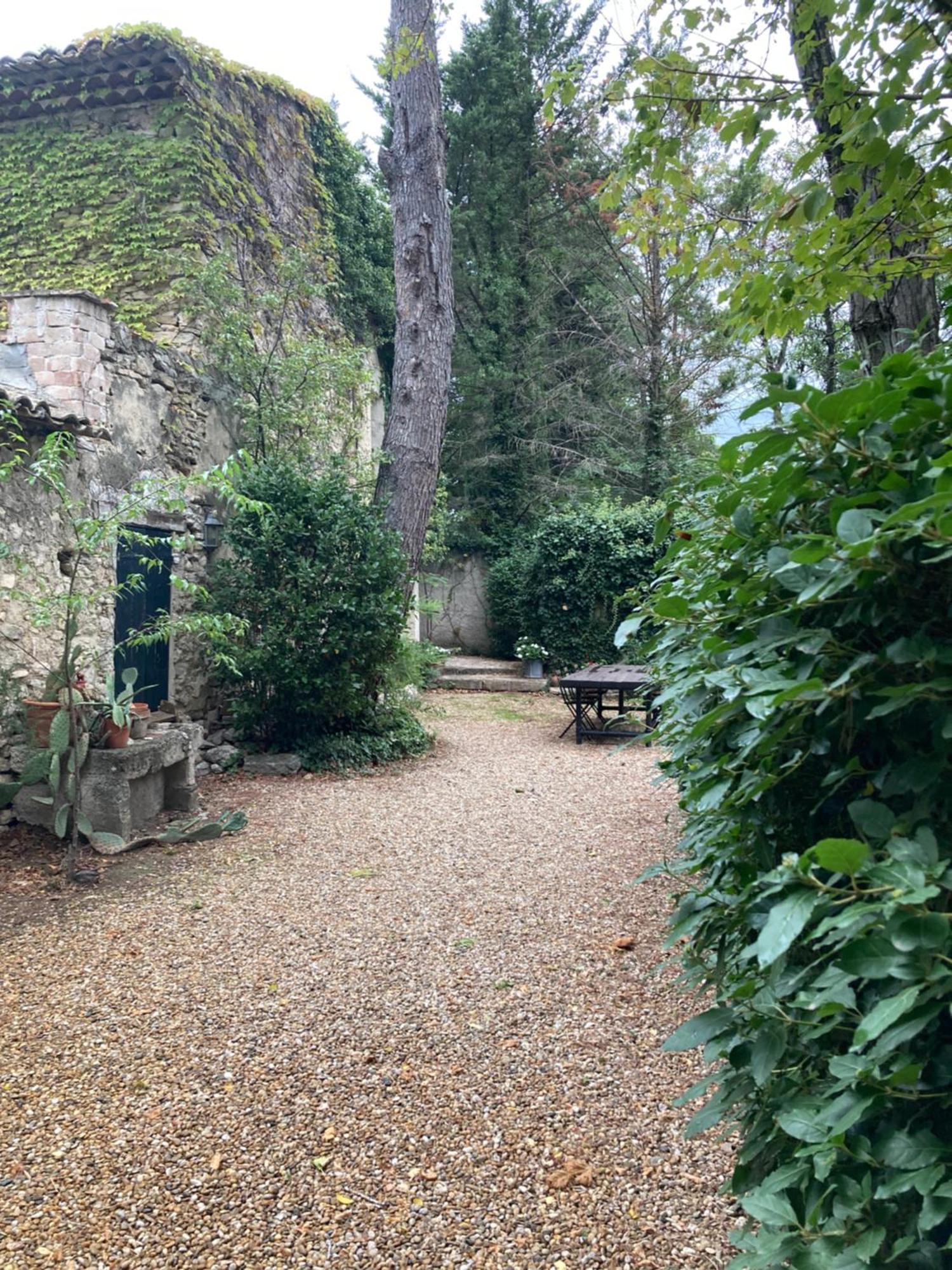 Campagne Baudeloup Panzió L'Isle-sur-la-Sorgue Kültér fotó